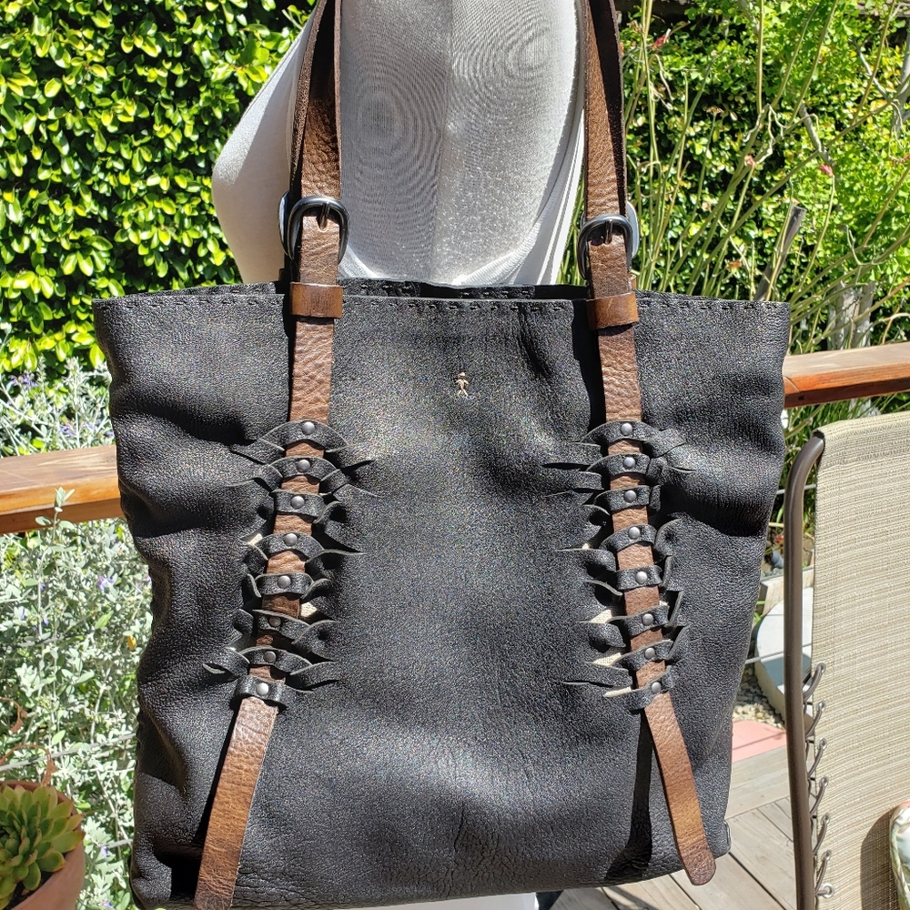 Henry Beguelin black pebbled leather tote